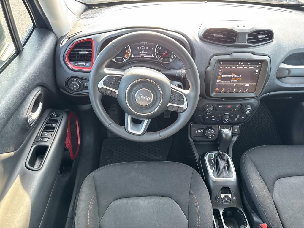 Used 2023 Jeep Renegade Trailhawk AWD/4WD image 13