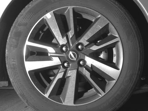 Used 2025 Nissan Versa SV image 13