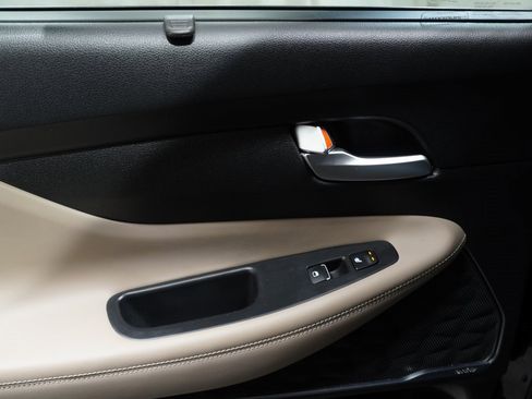 Used 2020 Hyundai Santa Fe Limited image 26