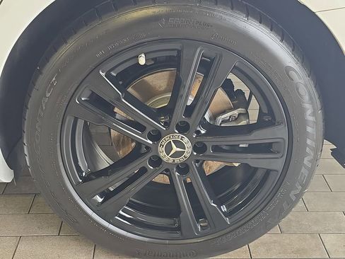 Certified 2021 Mercedes-Benz E 350 4MATIC Sedan image 36