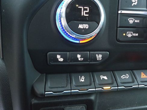 Used 2022 GMC Sierra 2500 Denali image 23