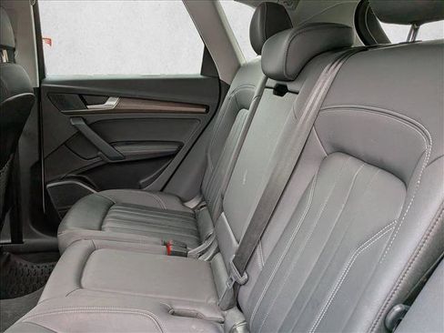 Certified 2023 Audi Q5 2.0T Premium Plus w/ Premium Plus Package AWD/4WD image 16
