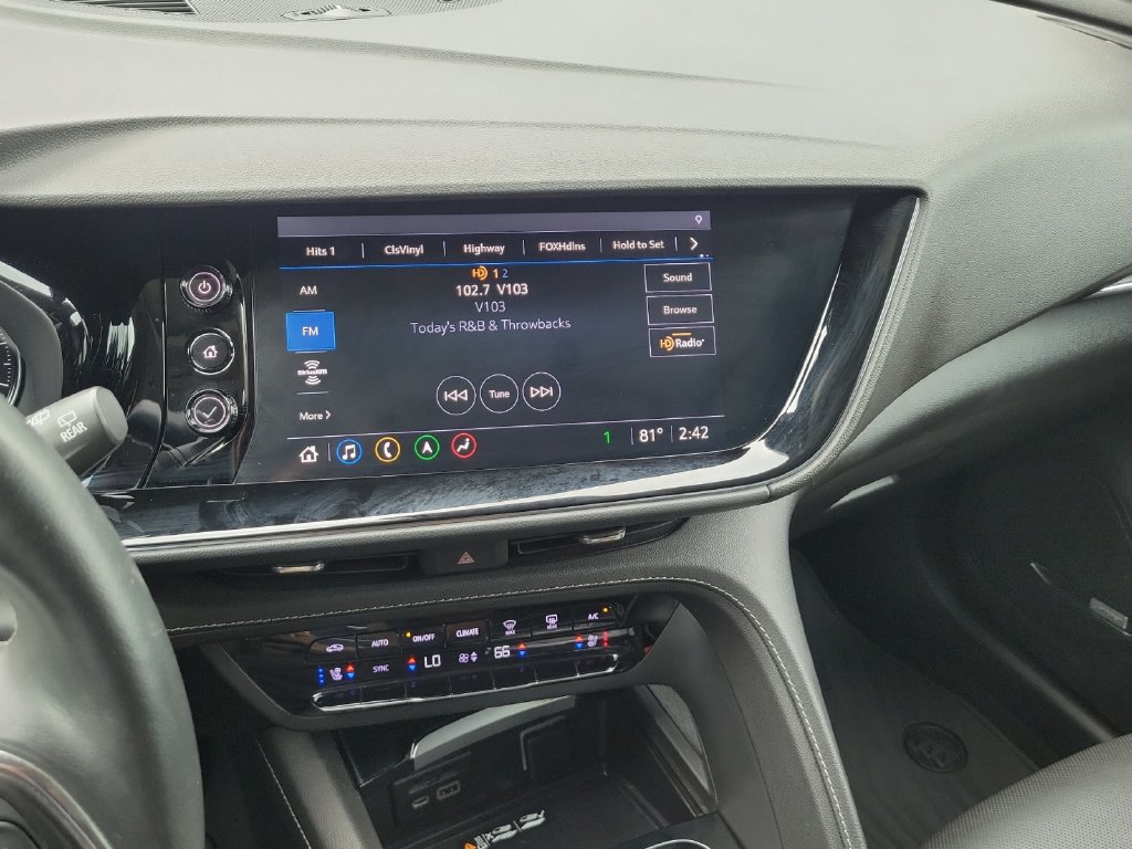 Used 2021 Buick Envision Avenir w/ Technology Package II AWD/4WD image 16