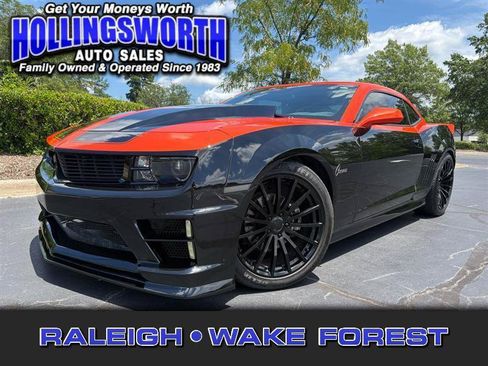 Used 2011 Chevrolet Camaro LS RWD image 1