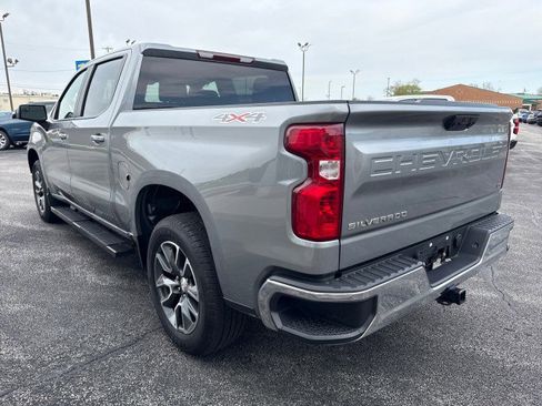 Used 2023 Chevrolet Silverado 1500 LT AWD/4WD image 5