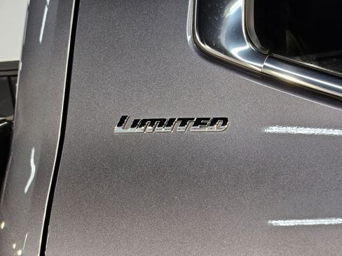 Used 2024 Toyota Tundra Limited image 40