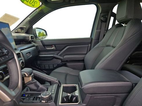 Certified 2026 Toyota 4Runner Limited AWD/4WD image 11