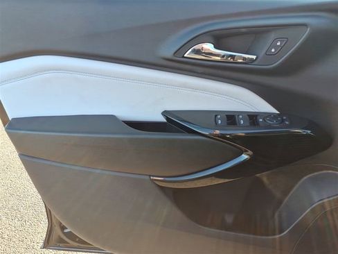 New 2026 Chevrolet Trax LT w/ Driver Confidence Package image 21