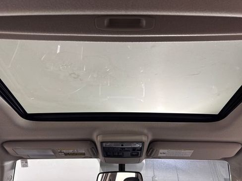 Used 2016 Toyota 4Runner Limited AWD/4WD image 21