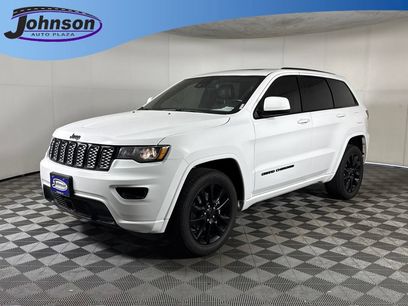 Used 2020 Jeep Grand Cherokee Altitude