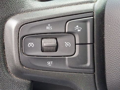 Used 2022 Chevrolet Silverado 1500 Custom image 19