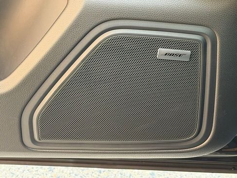 New 2026 Porsche Macan Turbo image 18