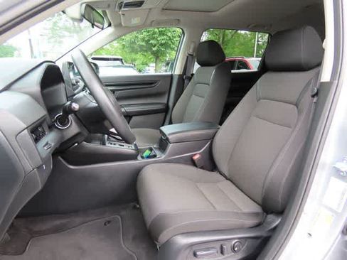 Used 2024 Honda CR-V EX image 12