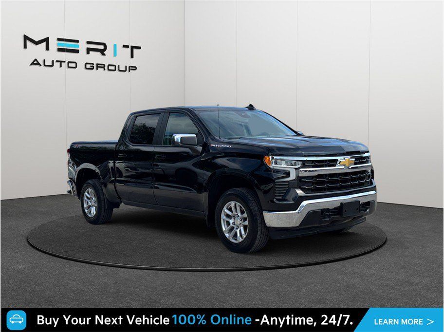 Used 2023 Chevrolet Silverado 1500 LT AWD/4WD image 1