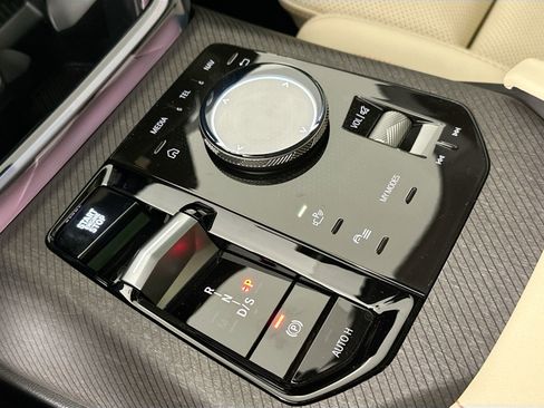 New 2026 BMW X3 xDrive30 w/ Premium Package image 16