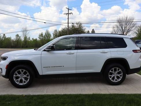 Used 2021 Jeep Grand Cherokee L Limited AWD/4WD image 28