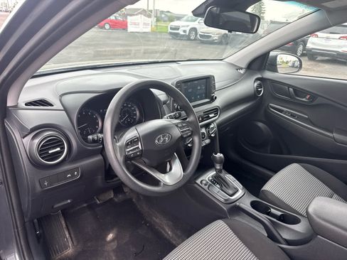 Used 2020 Hyundai Kona SE FWD image 11