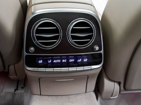 Used 2019 Mercedes-Benz S 63 AMG S 4MATIC Sedan image 25