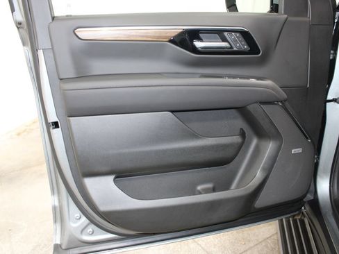 New 2026 Chevrolet Tahoe High Country AWD/4WD image 20