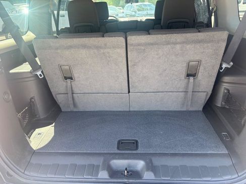 Used 2012 Nissan Pathfinder S RWD image 18