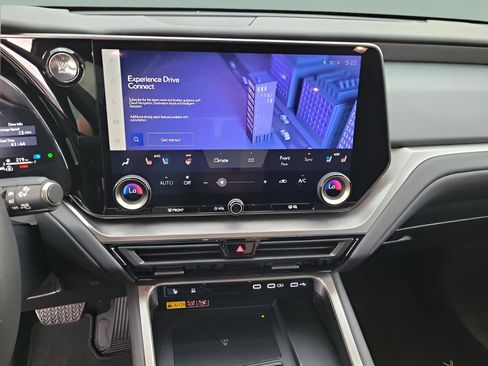 Used 2025 Lexus TX 350 AWD w/ Technology Package image 28