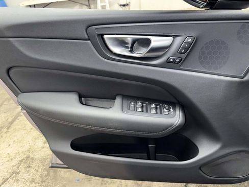 Used 2026 Volvo XC60 B5 Plus w/ Protection Package Premier AWD/4WD image 20