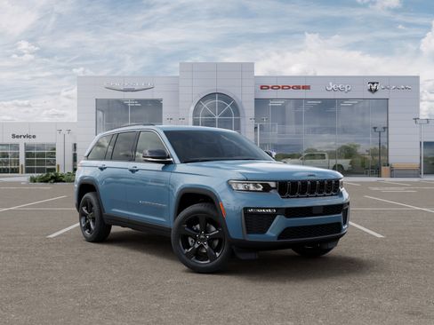 New 2026 Jeep Grand Cherokee Limited w/ Limited Altitude Package AWD/4WD image 33