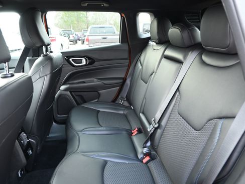 New 2026 Jeep Compass Latitude image 20