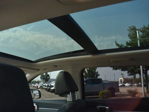 Used 2026 Kia Sorento S w/ S Panoramic Sunroof Package FWD image 19