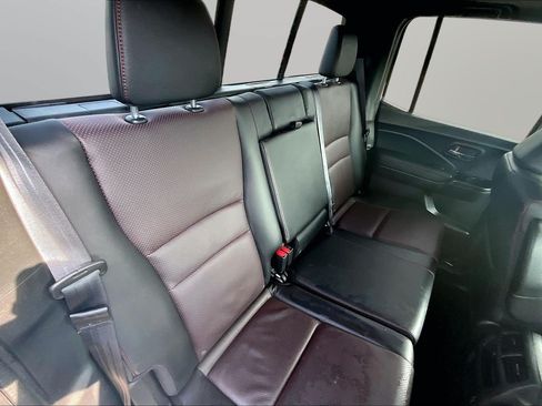 Used 2023 Honda Ridgeline Black Edition image 16