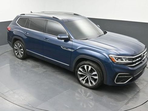 Used 2021 Volkswagen Atlas SEL Premium image 32