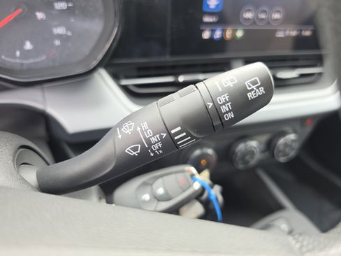 Used 2024 Chevrolet Trax LS FWD image 20