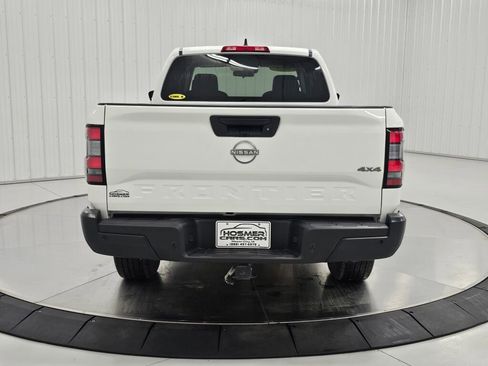 Used 2025 Nissan Frontier S AWD/4WD image 4