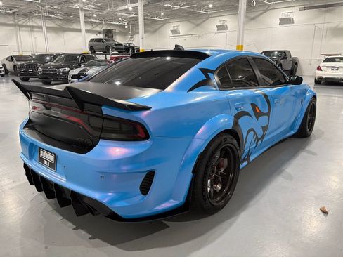 Used 2022 Dodge Charger SRT Hellcat RWD image 7