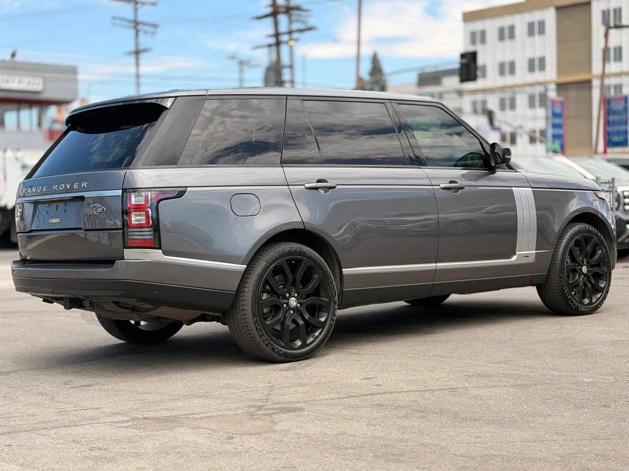 Used 2015 Land Rover Range Rover Long Wheelbase Supercharged AWD/4WD image 19