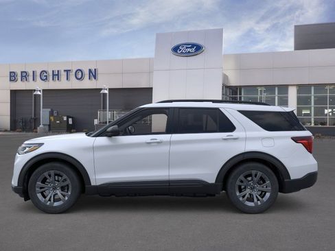 New 2026 Ford Explorer Active w/ Active Comfort Package AWD/4WD image 3