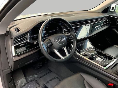 Used 2023 Audi Q8 Premium Plus w/ Premium Plus Package AWD/4WD image 18