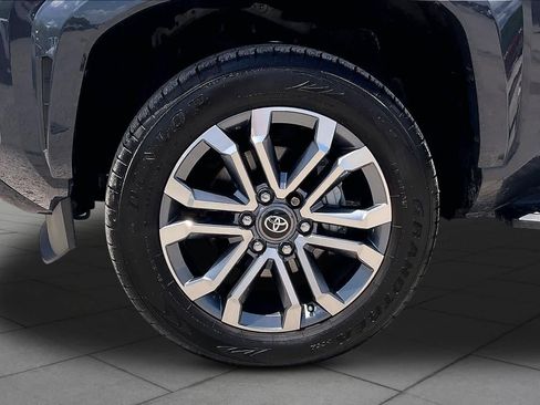 Used 2026 Toyota 4Runner Limited AWD/4WD image 11