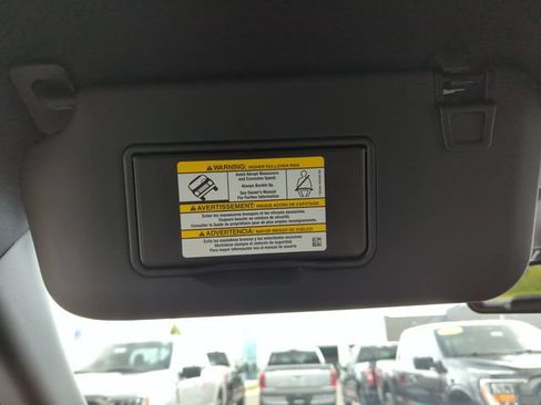 Certified 2025 Ford Escape ST-Line AWD/4WD image 37