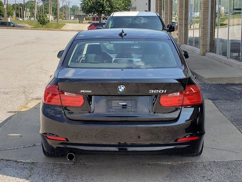 Used 2015 BMW 320i xDrive Sedan AWD/4WD image 4