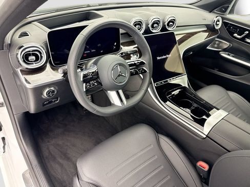 Used 2026 Mercedes-Benz C 300 Sedan image 9