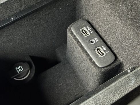 Used 2021 Dodge Charger R/T RWD image 23