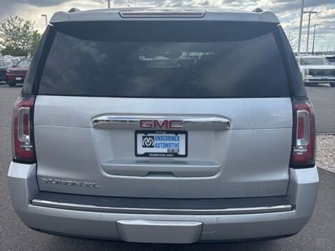 Used 2018 GMC Yukon XL Denali w/ Open Road Package AWD/4WD image 3