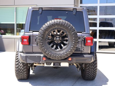 Used 2025 Jeep Wrangler Unlimited Rubicon 392 AWD/4WD image 7