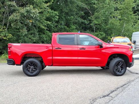 Used 2021 Chevrolet Silverado 1500 Custom Trail Boss AWD/4WD image 3