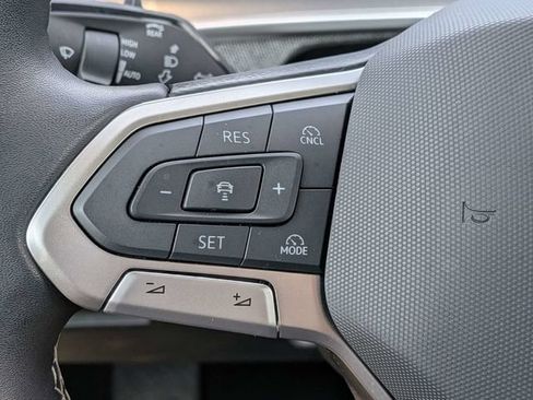 Certified 2025 Volkswagen Tiguan S FWD image 23