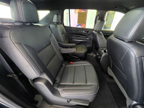 Used 2026 Chevrolet Traverse LT AWD/4WD image 58