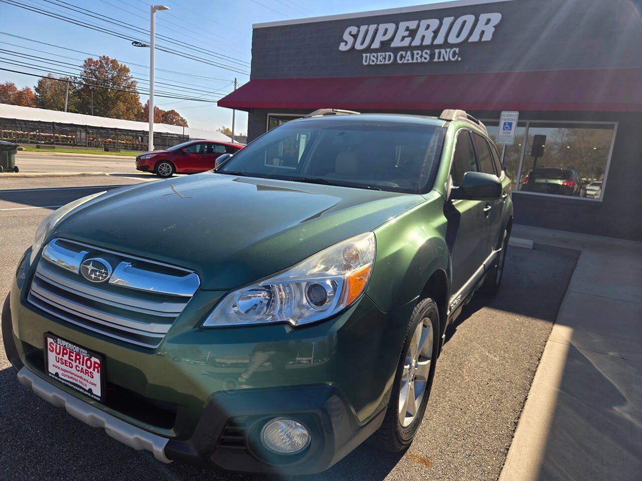 Used 2013 Subaru Outback 2.5i Limited w/ Moonroof Pkg AWD/4WD image 1