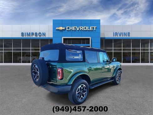 Used 2023 Ford Bronco Outer Banks image 8