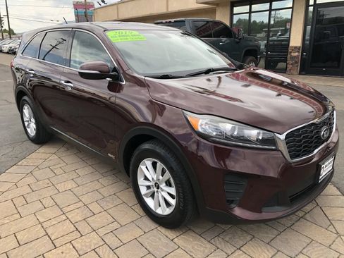 Used 2019 Kia Sorento AWD V6 image 8